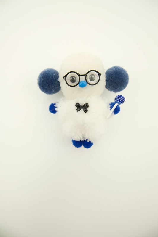 「ミニプー」 ブローチ　ハンドメイド　MPB009